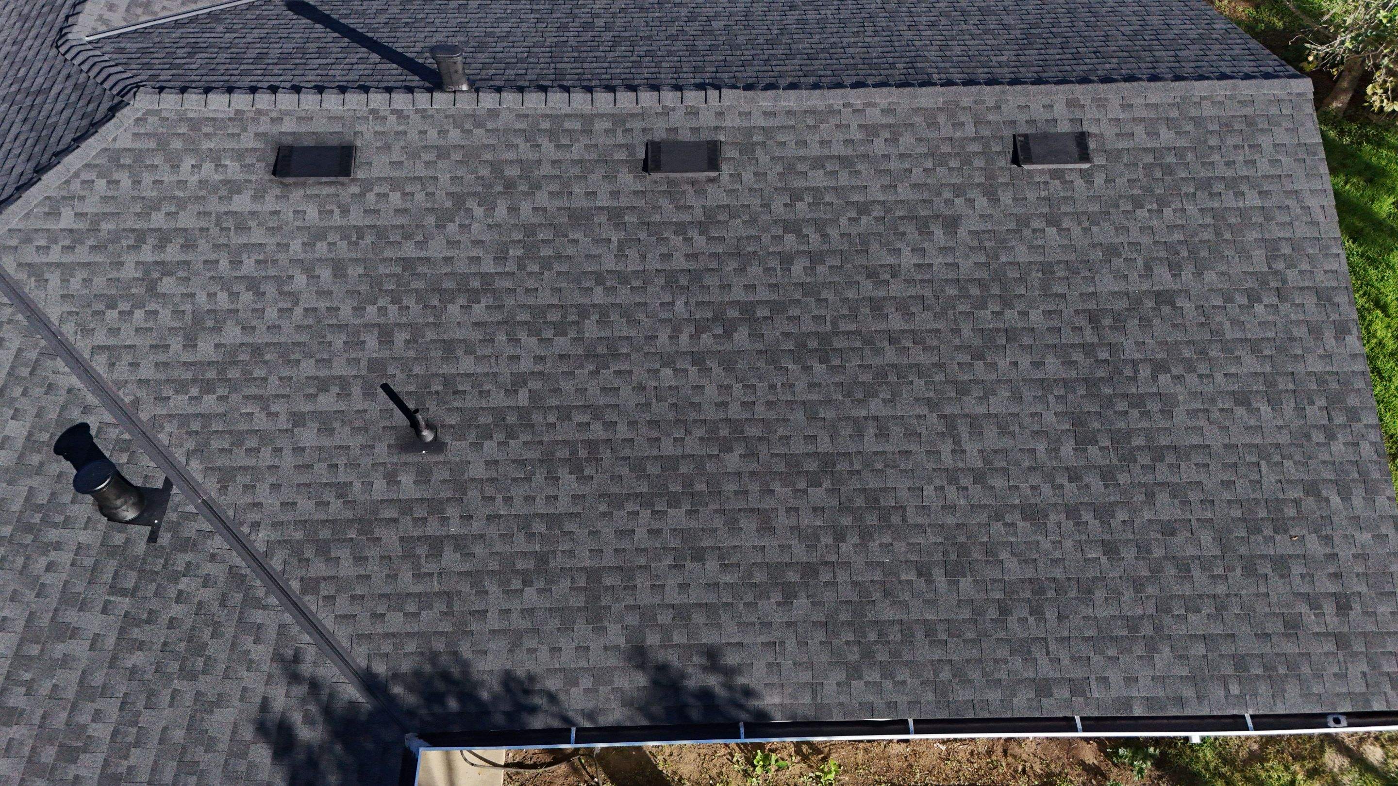 GAF Timberline HDZ roofline section Corralitos